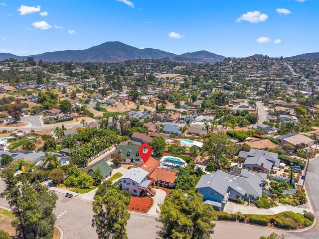 10111 Cliffwood Dr, La Mesa, CA 91941