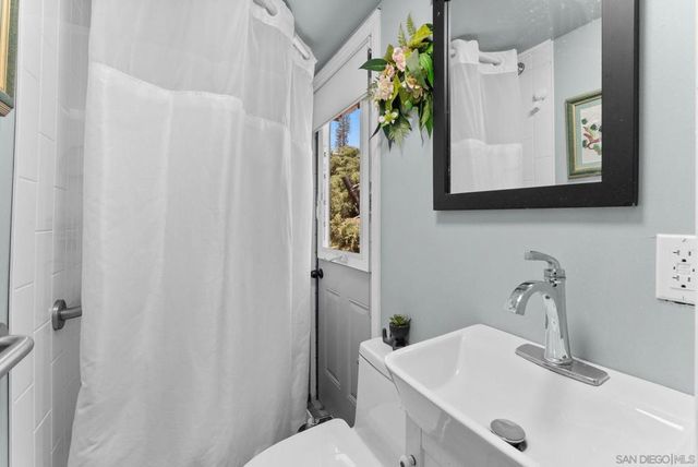 10111 Cliffwood Dr, La Mesa, CA 91941