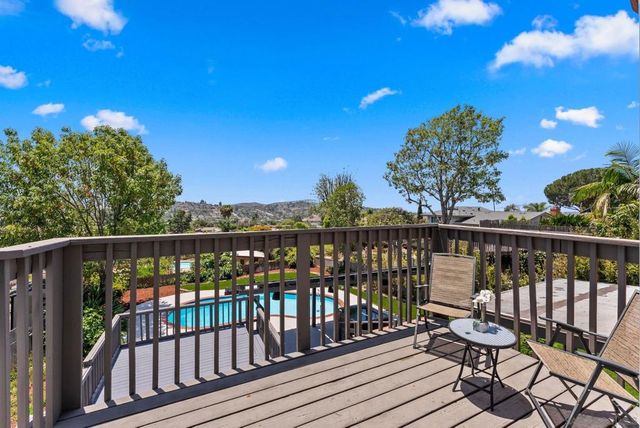 10111 Cliffwood Dr, La Mesa, CA 91941