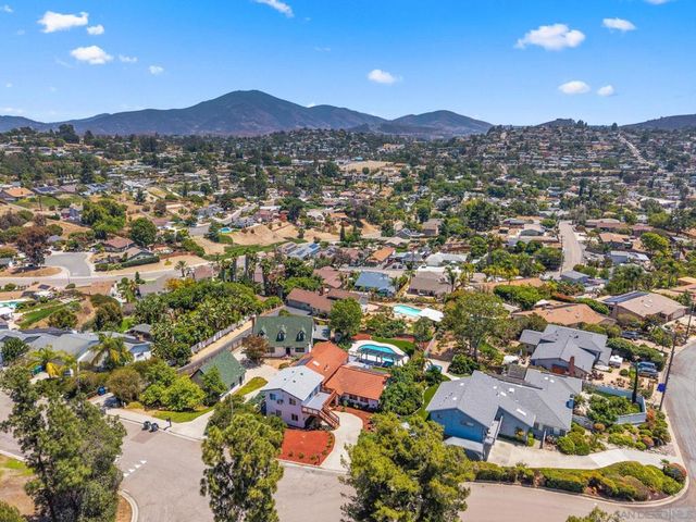 10111 Cliffwood Dr, La Mesa, CA 91941