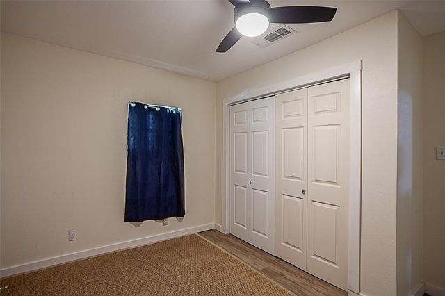 3817 Stuart Avenue, Groves, TX 77619