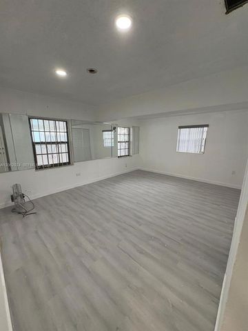 2531 NW 88th Street, Miami, FL 33147
