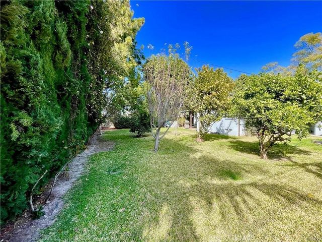 2624 N Towner Street, Santa Ana, CA 92706