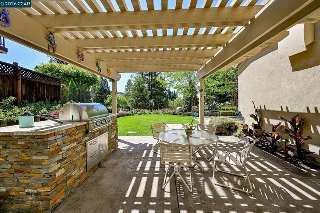 3331 Quail Walk Ln, Danville, CA 94506
