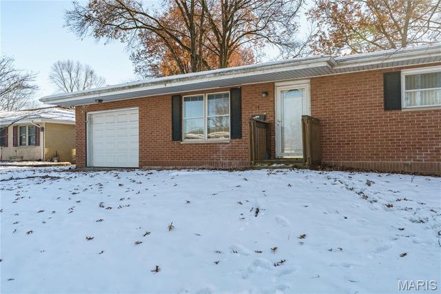 14 Wilson Park Drive, Granite City, IL 62040