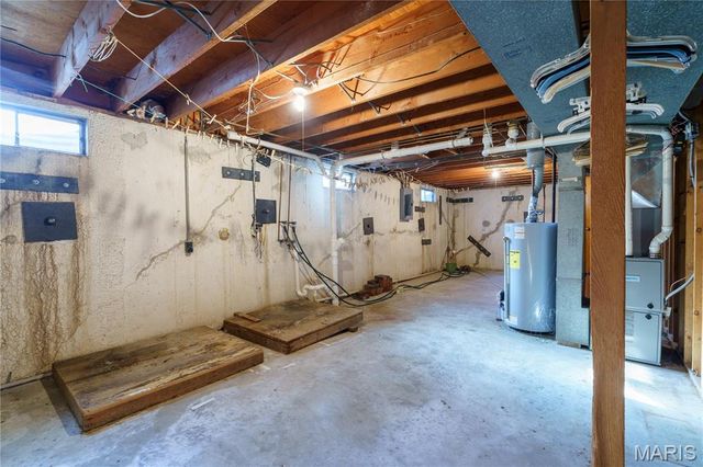 14 Wilson Park Drive, Granite City, IL 62040