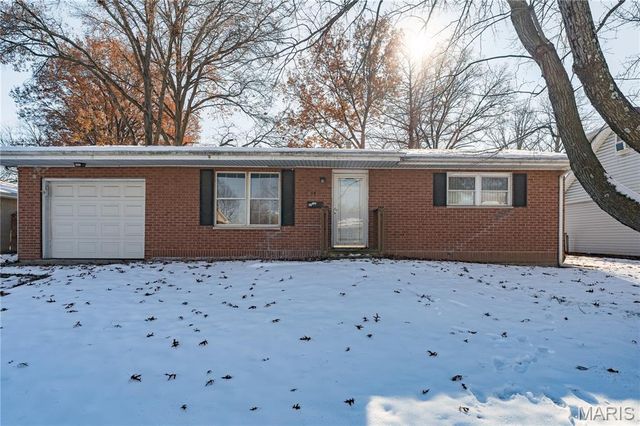 14 Wilson Park Drive, Granite City, IL 62040