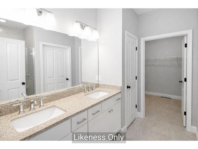 9 Mabel Way, South Burlington, VT 05403