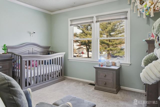 27 sandpiper Drive, Sayreville, NJ 08859