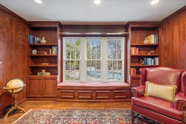 1185 Hill Road, Winnetka, IL 60093