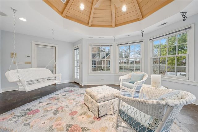 1185 Hill Road, Winnetka, IL 60093