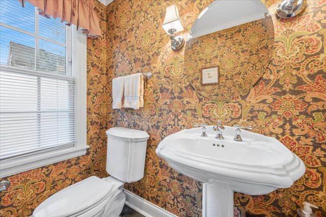 1185 Hill Road, Winnetka, IL 60093