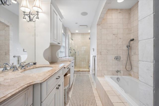 1185 Hill Road, Winnetka, IL 60093