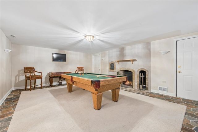 1185 Hill Road, Winnetka, IL 60093