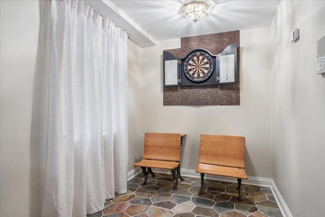 1185 Hill Road, Winnetka, IL 60093