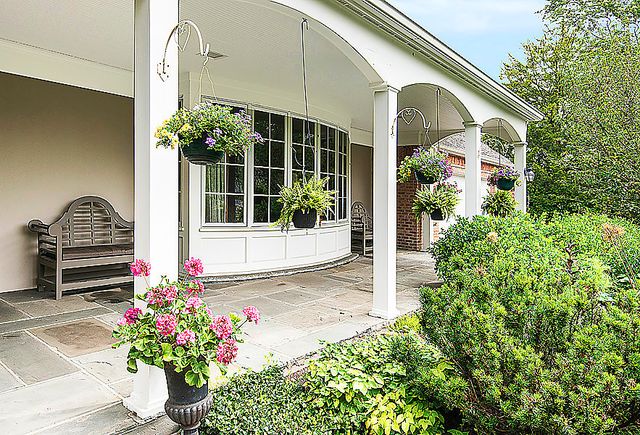 1185 Hill Road, Winnetka, IL 60093