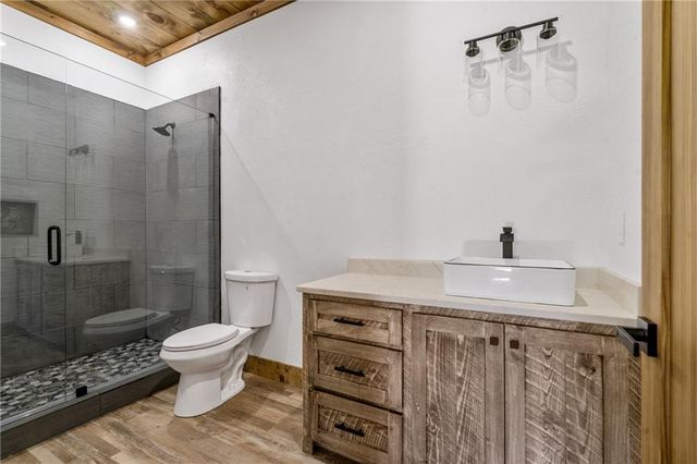 65 Wolf Creek Heights, Mineral Bluff, GA 30559