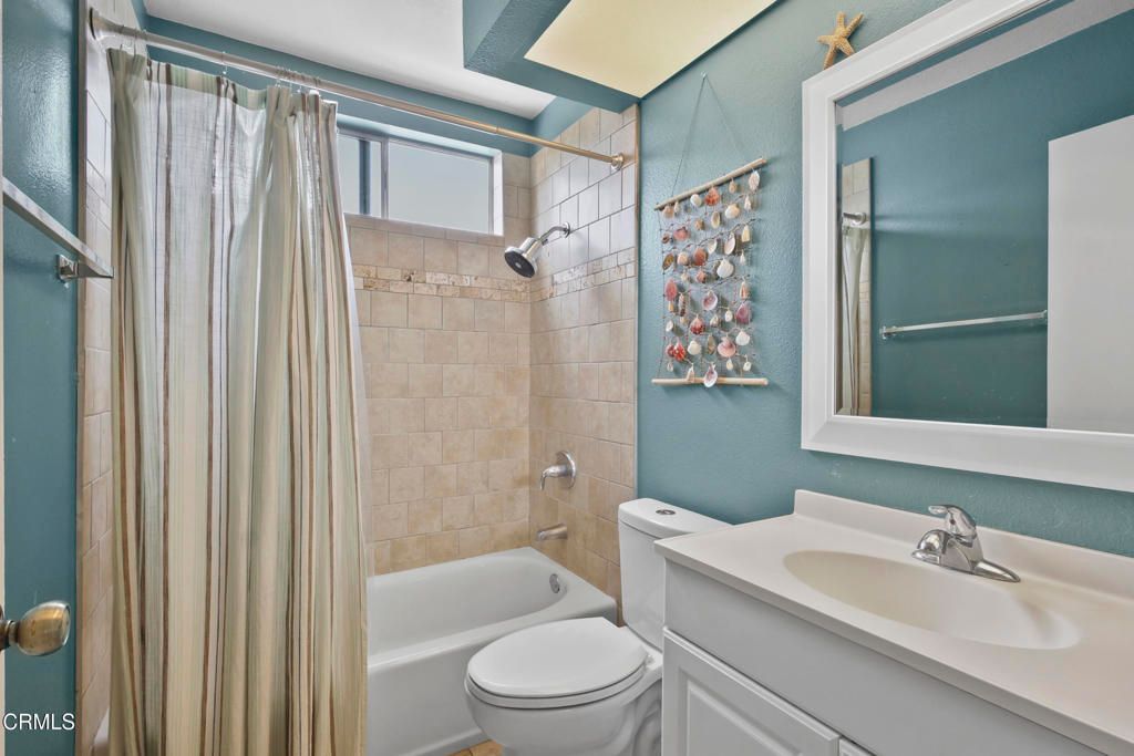 Image 22 of property listing at 228 Parkhaven Court, Fillmore, CA 93015