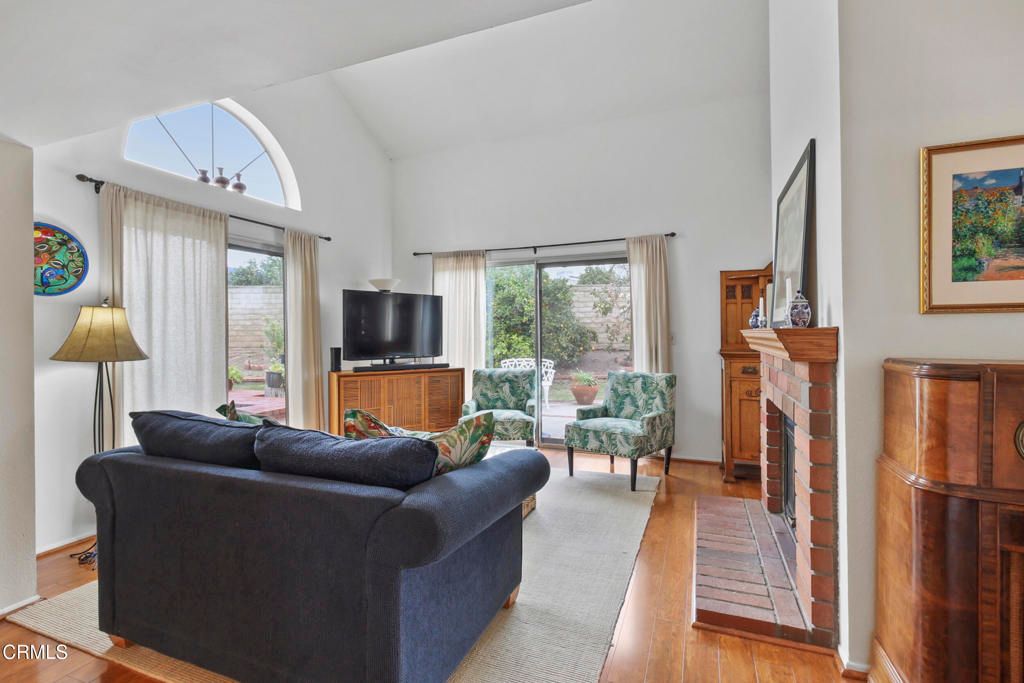 Image 6 of property listing at 228 Parkhaven Court, Fillmore, CA 93015