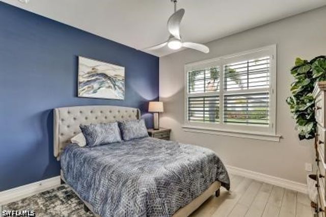 426 Tamarindo LN, Naples, FL 34114