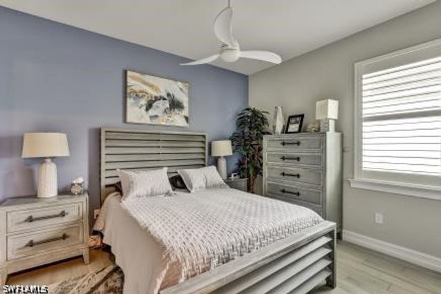 426 Tamarindo LN, Naples, FL 34114
