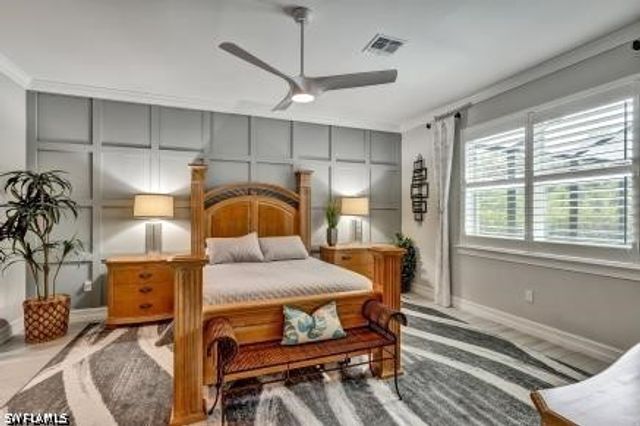 426 Tamarindo LN, Naples, FL 34114
