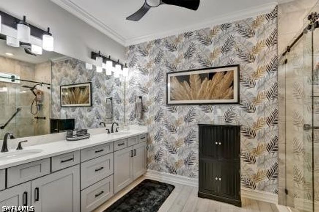 426 Tamarindo LN, Naples, FL 34114