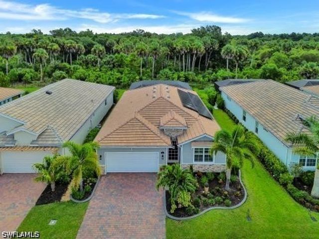 426 Tamarindo LN, Naples, FL 34114