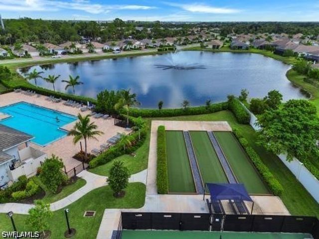 426 Tamarindo LN, Naples, FL 34114