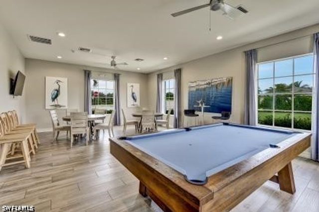 426 Tamarindo LN, Naples, FL 34114