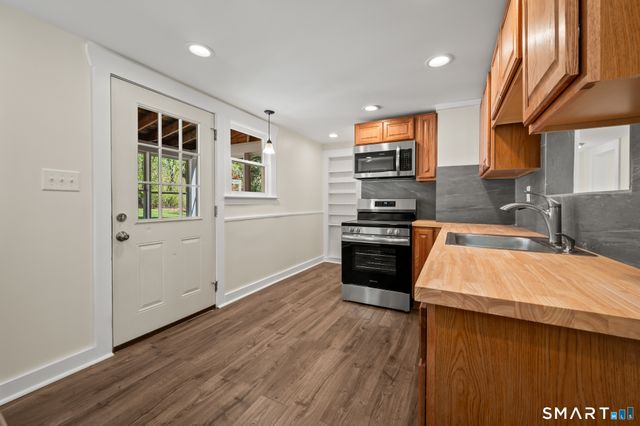 41 Union Place, Manchester, CT 06042