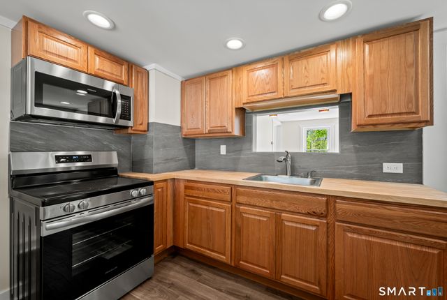 41 Union Place, Manchester, CT 06042