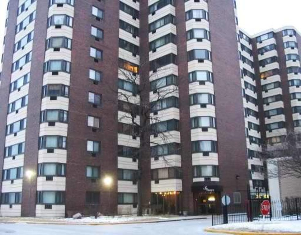 7337 S SOUTH SHORE Drive 1103, Chicago, IL 60649