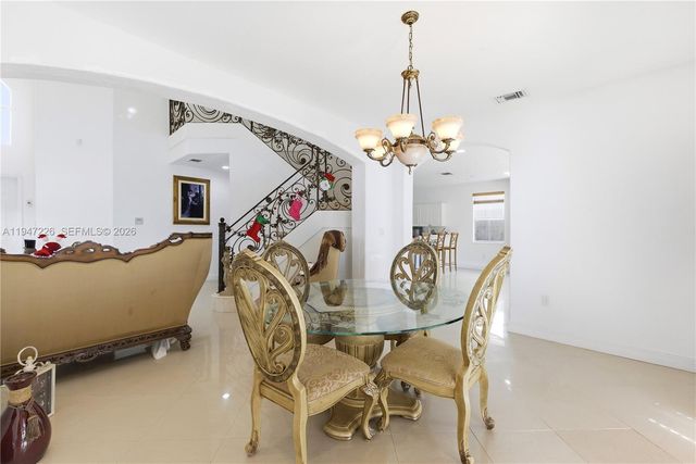 15184 SW 20th St, Miami, FL 33185