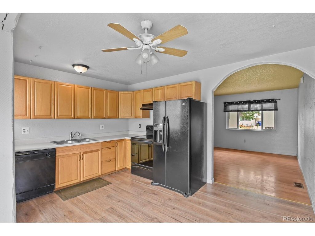 15977 E 17th Pl, Aurora, CO 80011
