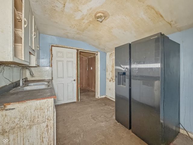 2609 Jackson Street, Indianapolis, IN 46222