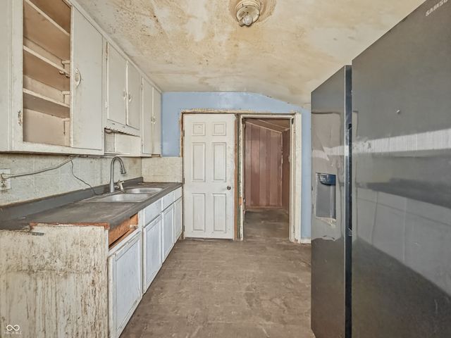 2609 Jackson Street, Indianapolis, IN 46222