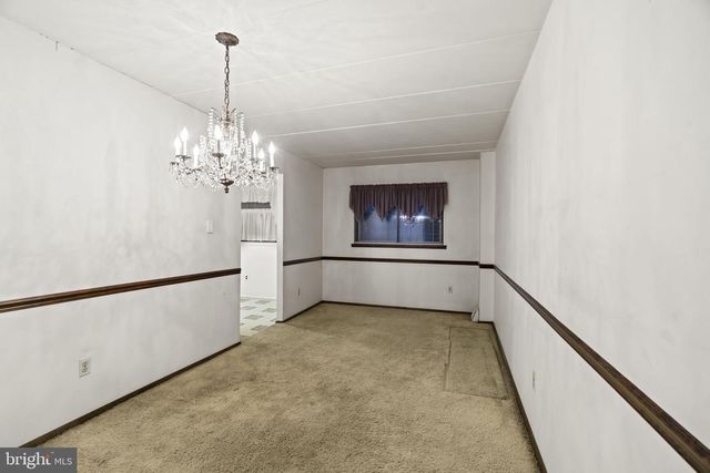 13020 KELVIN AVE, Philadelphia, PA 19116