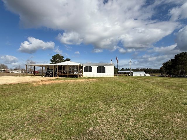 4157 County Road 36, Hartford, AL 36344