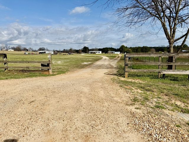 4157 County Road 36, Hartford, AL 36344