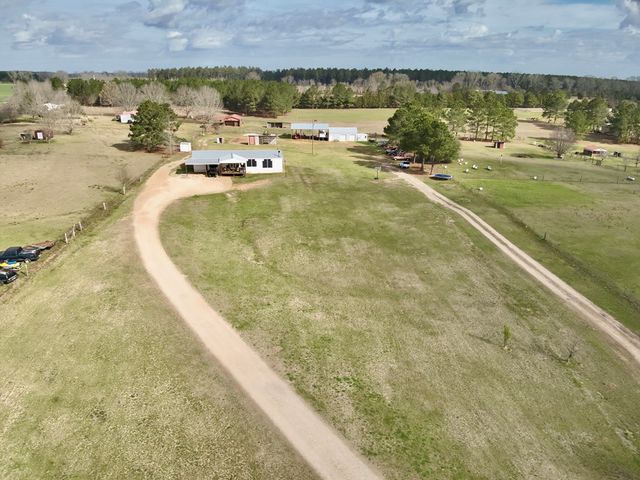 4157 County Road 36, Hartford, AL 36344