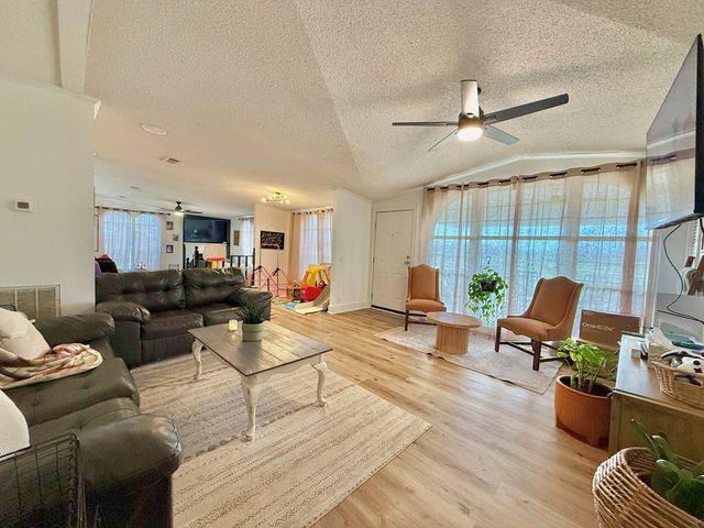 4157 County Road 36, Hartford, AL 36344