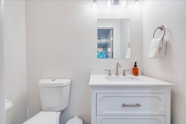 306 Juarez ST, San Marcos, TX 78666