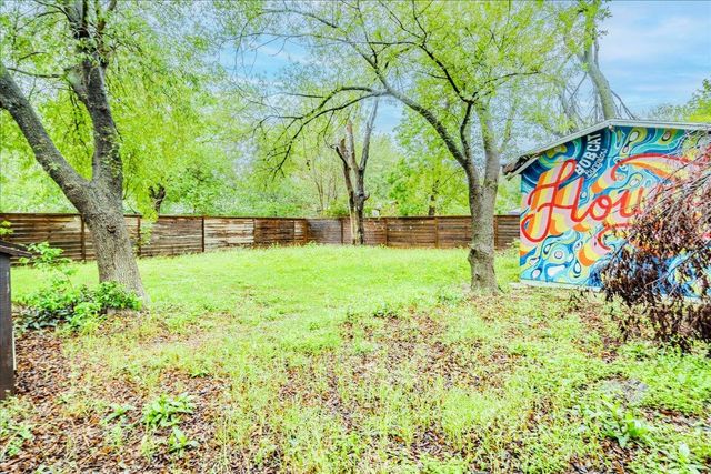 306 Juarez ST, San Marcos, TX 78666