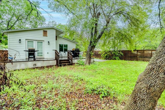 306 Juarez ST, San Marcos, TX 78666