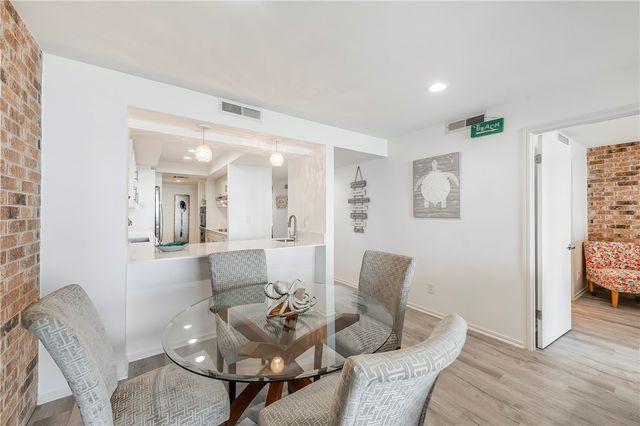 720 Access Road 1-A 404, Port Aransas, TX 78373