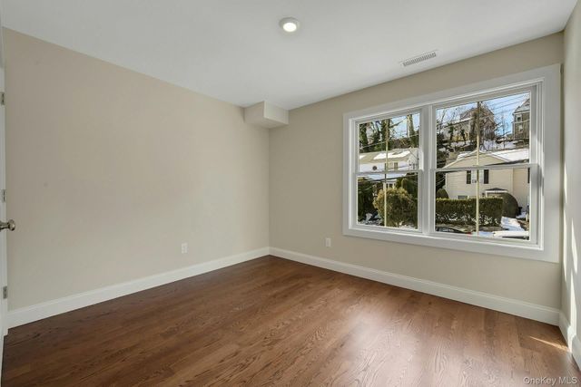 44 Rogers Street A, Tuckahoe, NY 10707