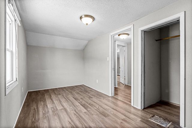 313 8th AVENUE N, Onalaska, WI 54650