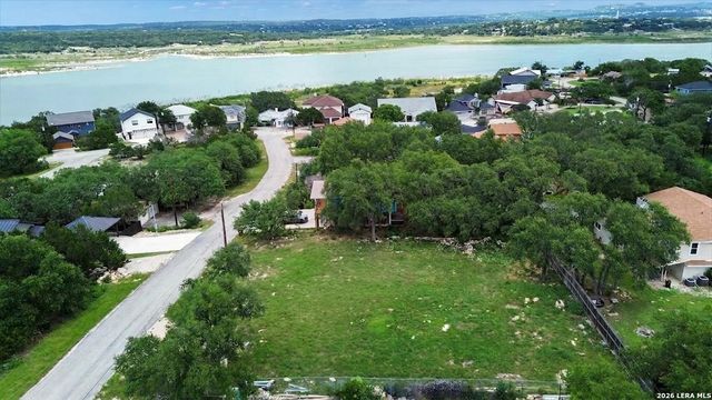 458 Gemini, Canyon Lake, TX 78133