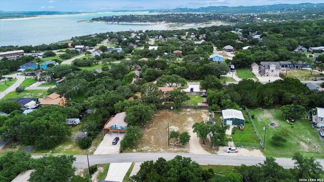 458 Gemini, Canyon Lake, TX 78133
